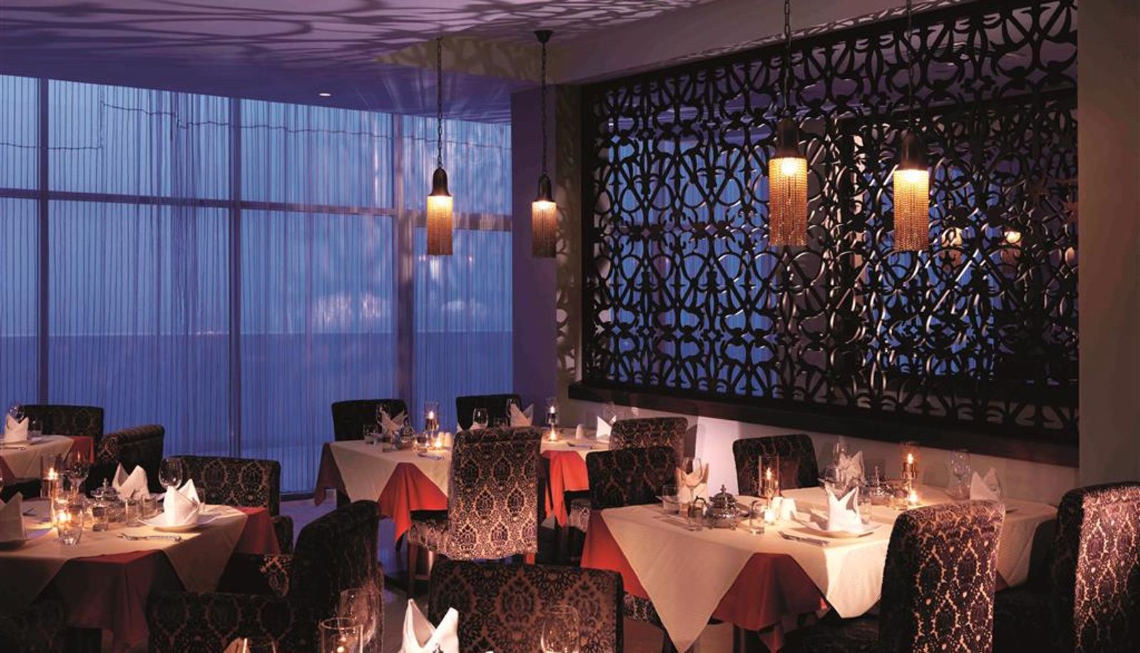 Restaurant - Radisson Blu Resort Fujairah