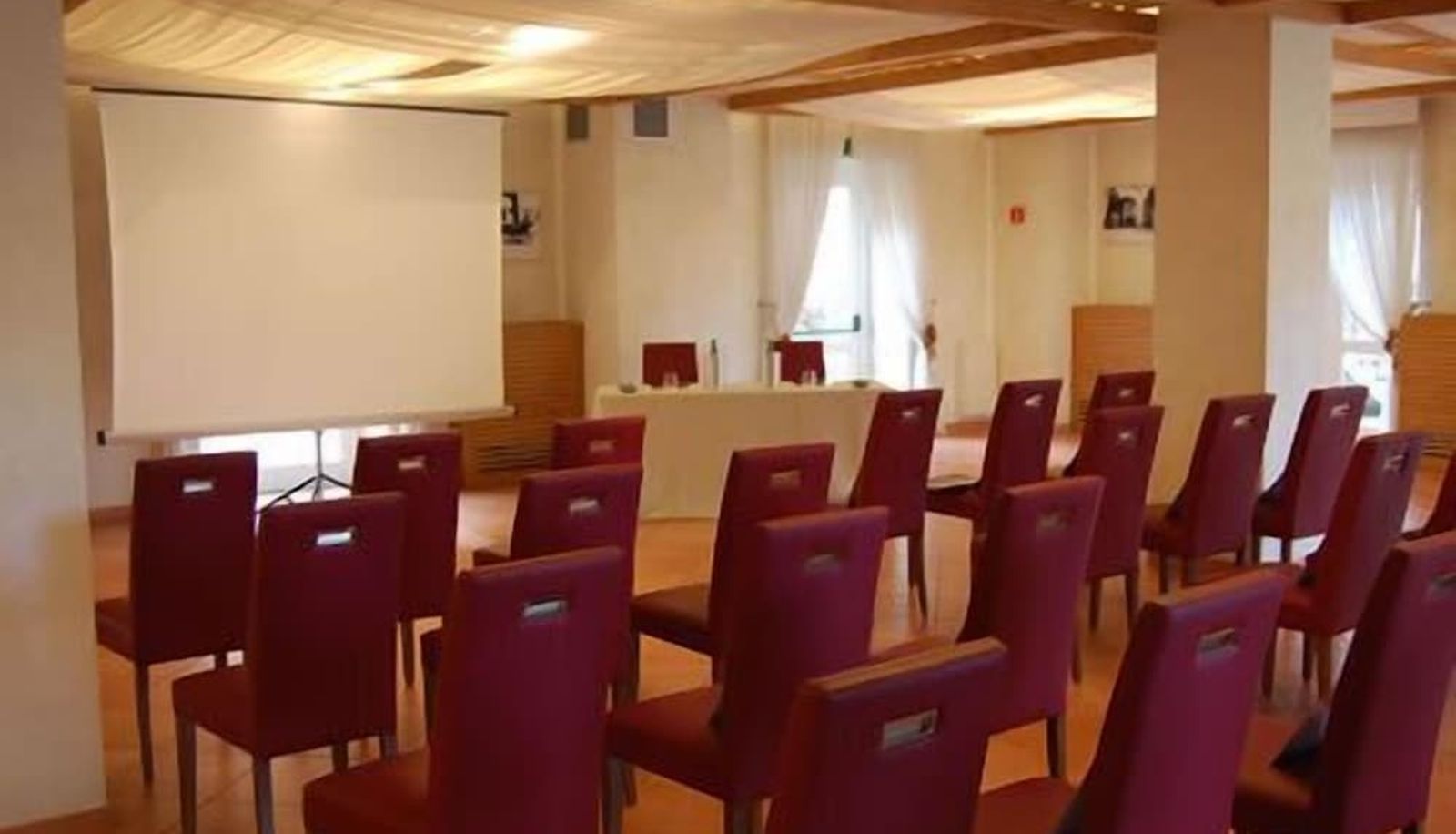 Sala de reuniones - Relais Villa Buonanno