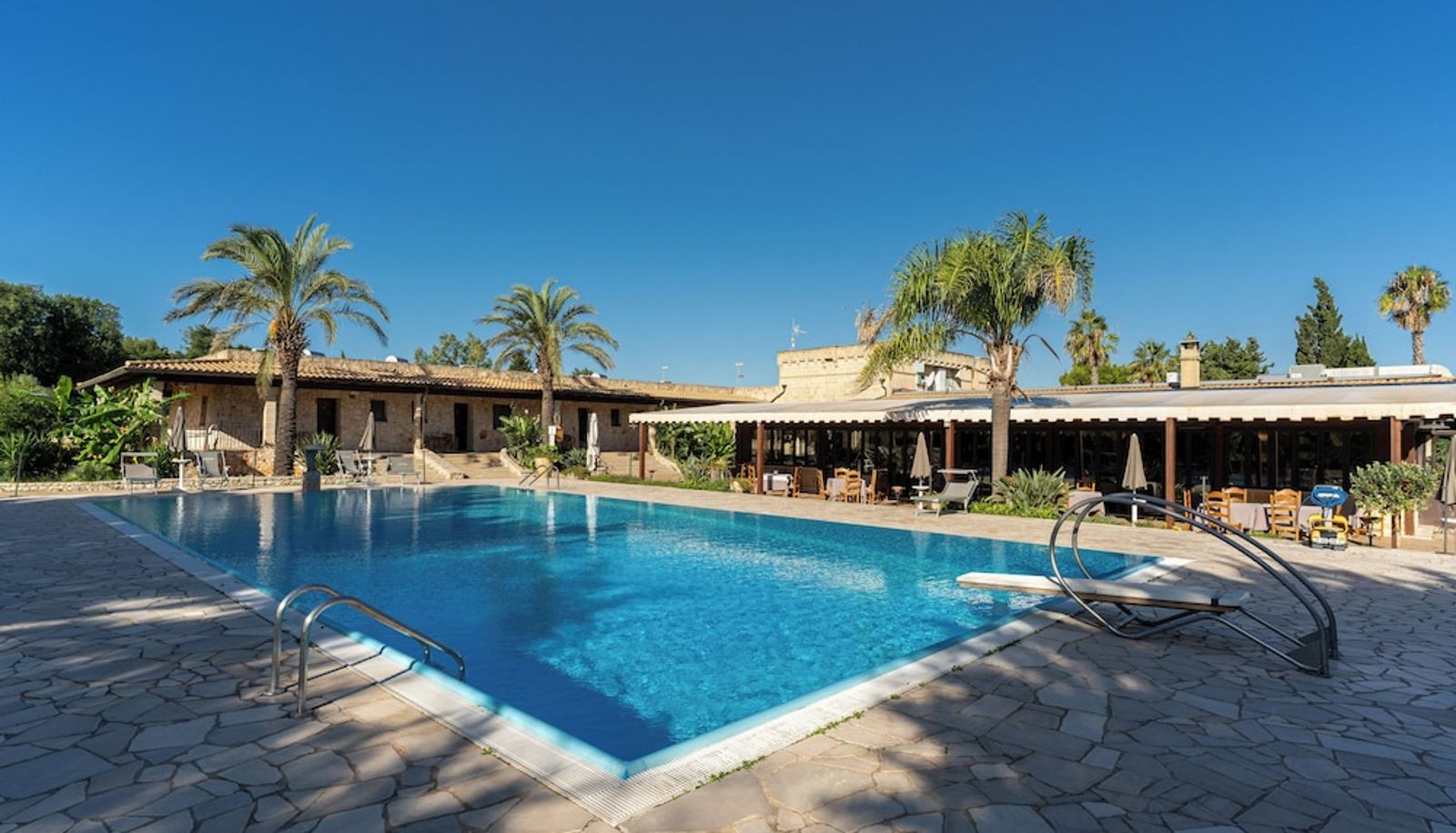 Zwembad - Le Pajare Hotel Masseria Resort