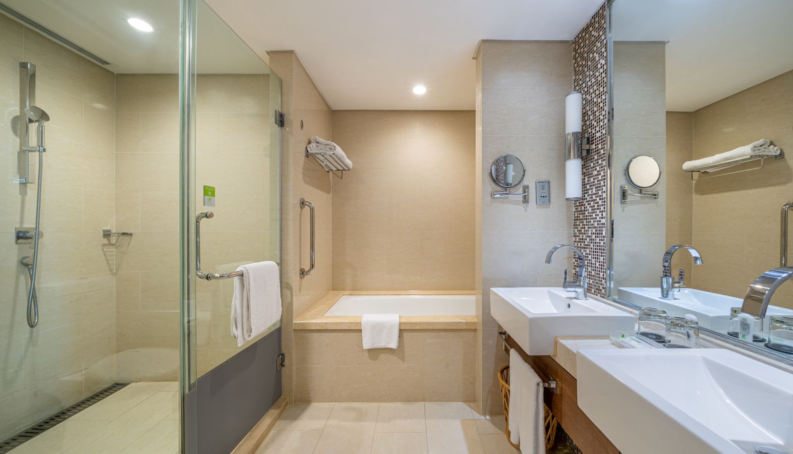 Zimmer - Holiday Inn SHAOXING by IHG