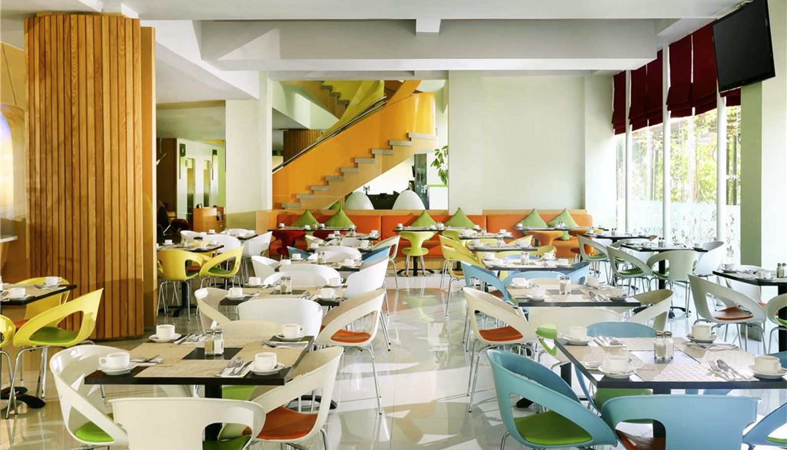 Restaurant - ibis Styles Yogyakarta