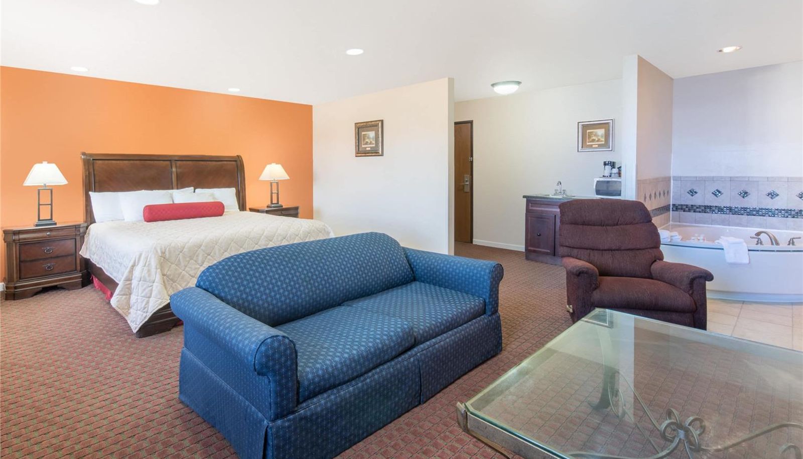 Zimmer - Days Inn by Wyndham Minot