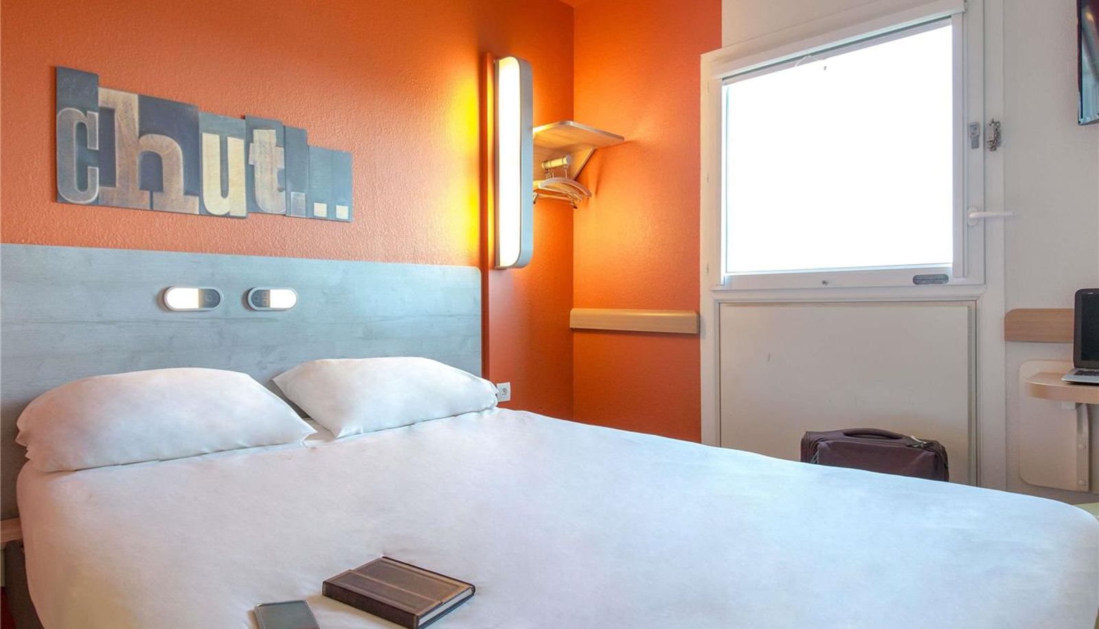 Zimmer - ibis budget Marseille L'Estaque