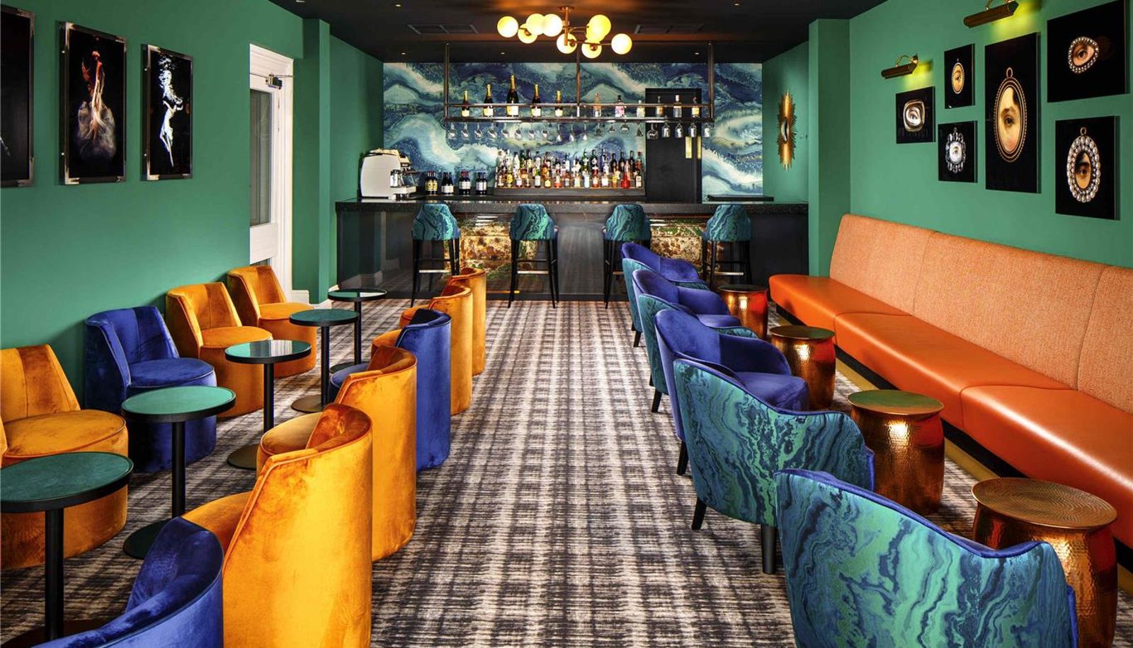 Bar - Mercure Brighton Seafront Hotel