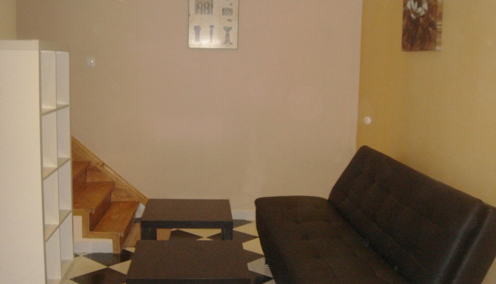 Info - DownTown Guest House Guest House