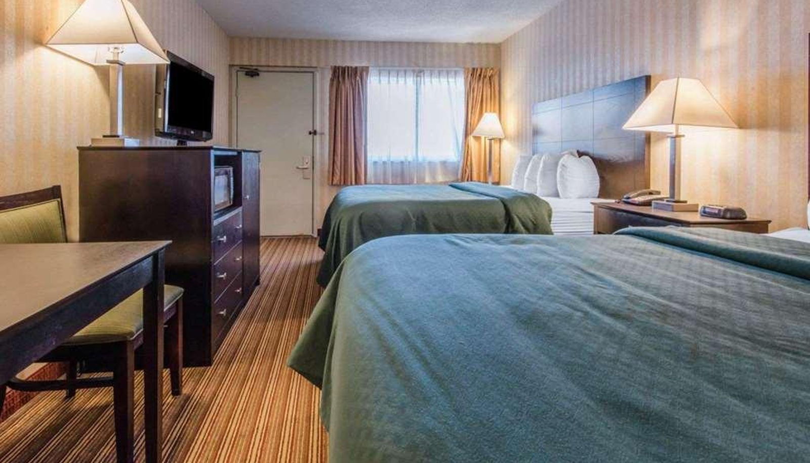 Vierbettzimmer - Quality Inn