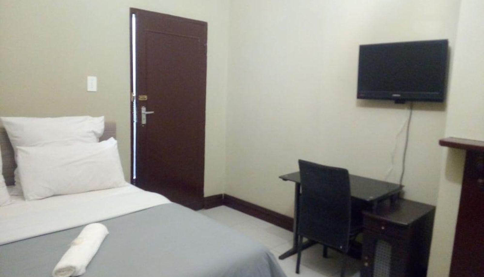 Standard room - Grace and Gift Guesthouse