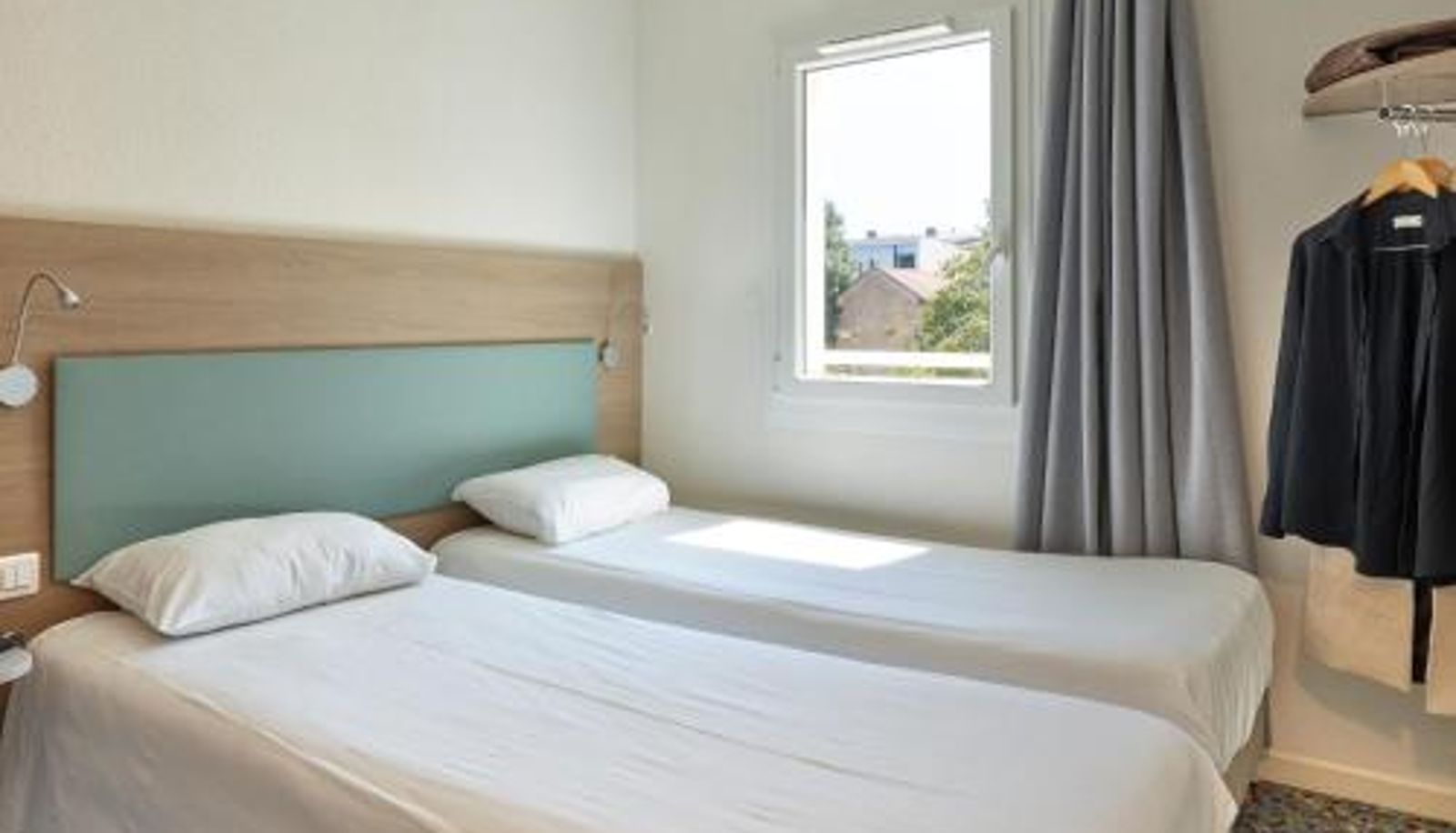 Zimmer - Hôtel REVOTEL Nancy Centre Gare et Congrès