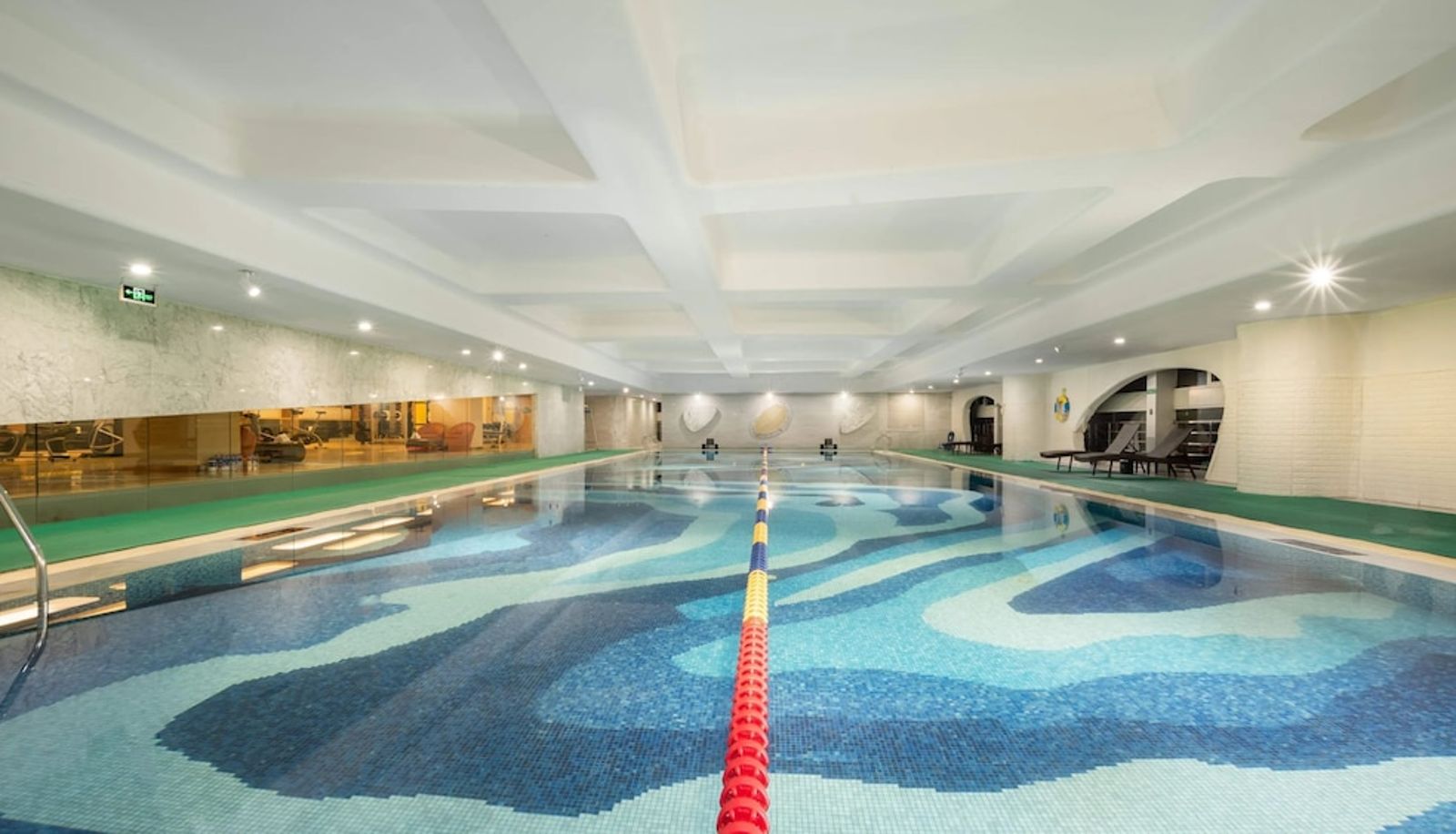 Piscina - Holiday Inn SHIJIAZHUANG CENTRAL by IHG