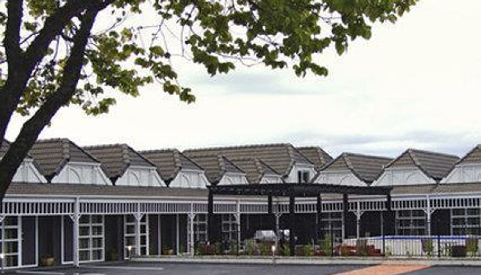 Außenansicht - Lake Rotorua Hotel