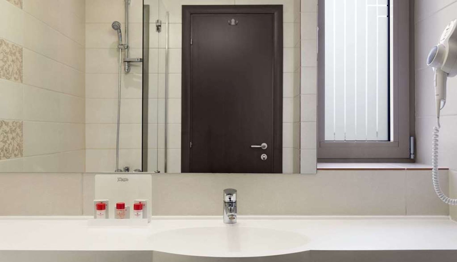 Room - Wyndham Cluj