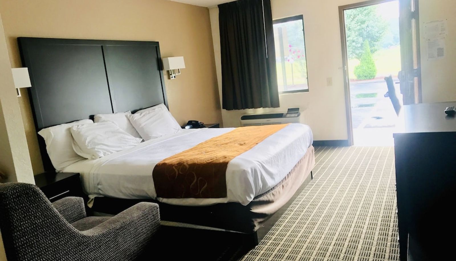 Standard room - Baymont by Wyndham Acworth