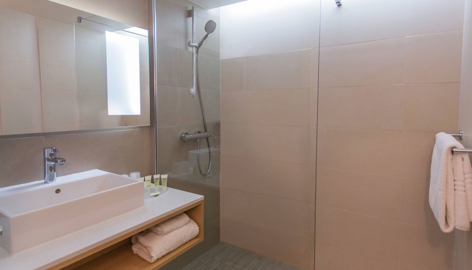 Zimmer - Courtyard by Marriott Montpellier