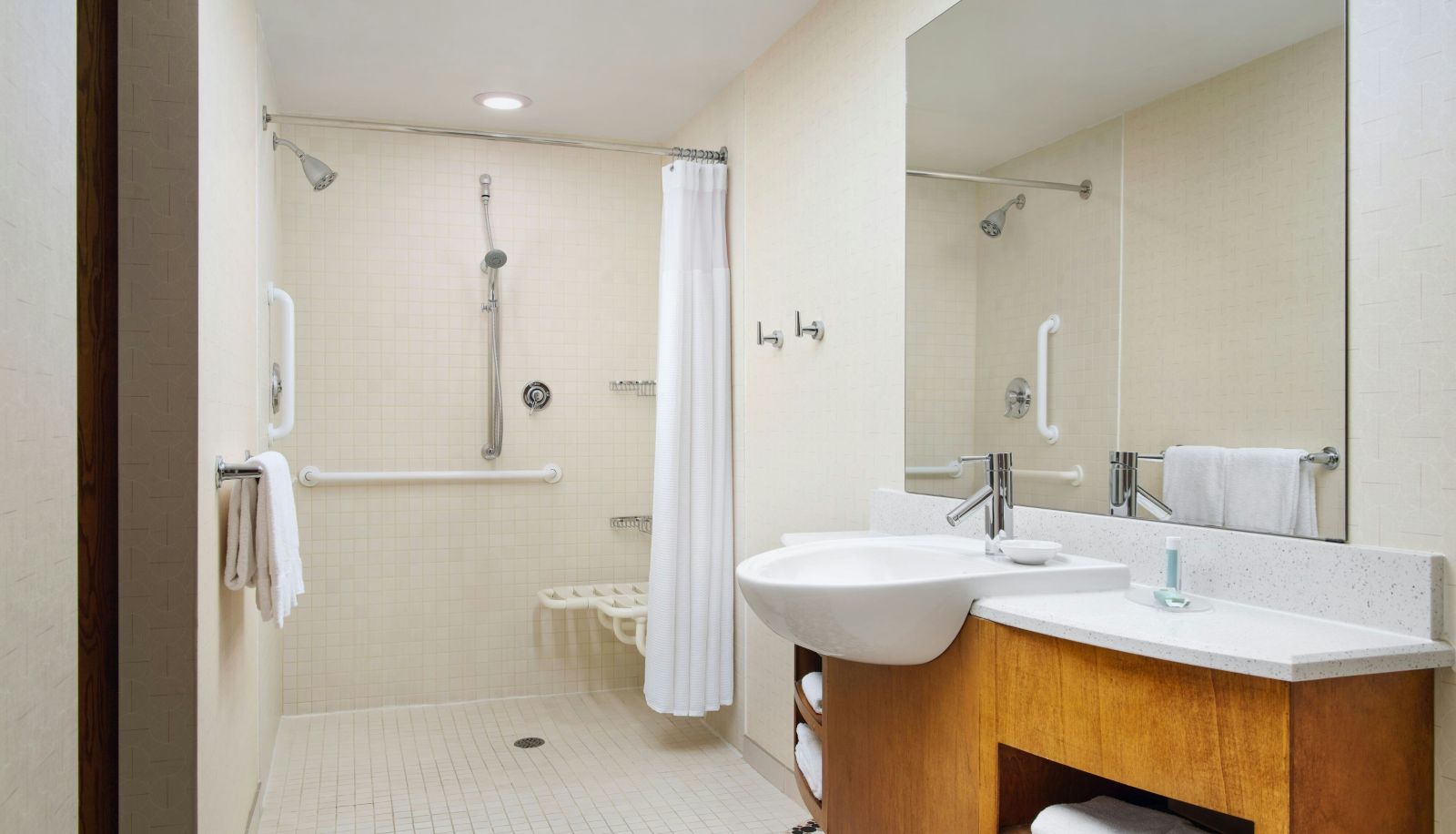 Zimmer - SpringHill Suites by Marriott Scranton Montage Mountain