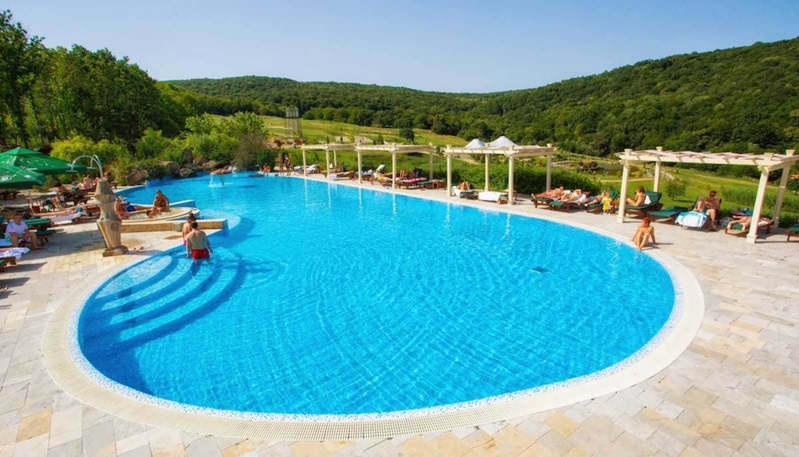 Piscina - SunGarden Golf & SPA Resort
