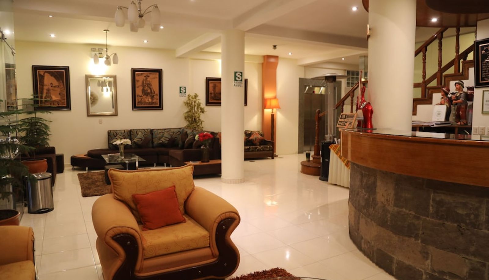 Sala - Sol Plaza Hotel