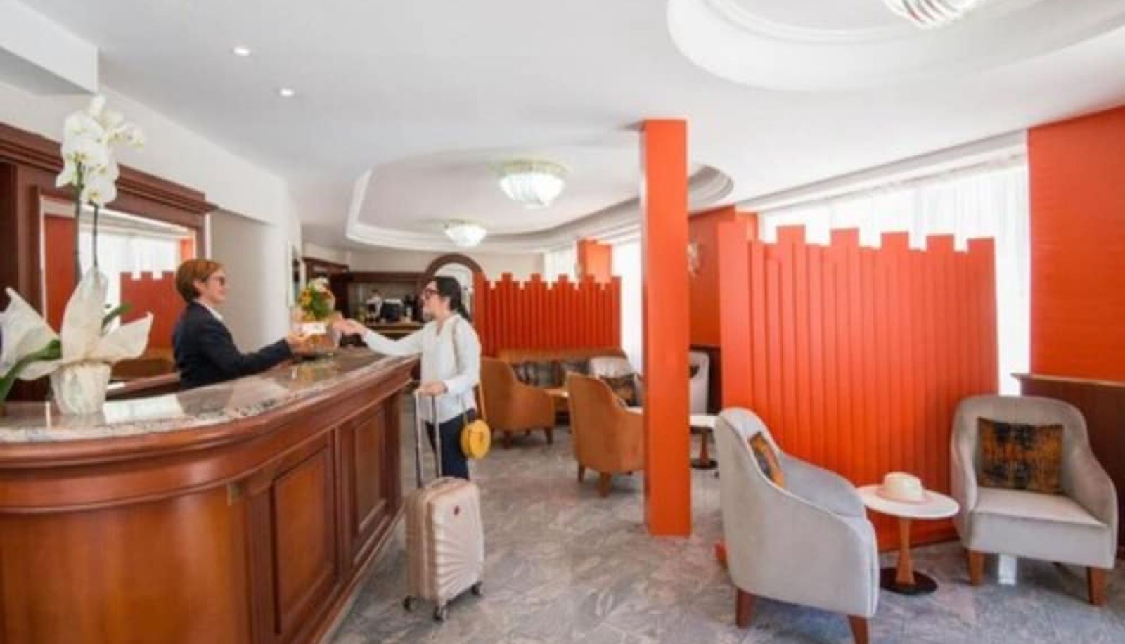 Hall - Hôtel LA TONKINE ex Olympia