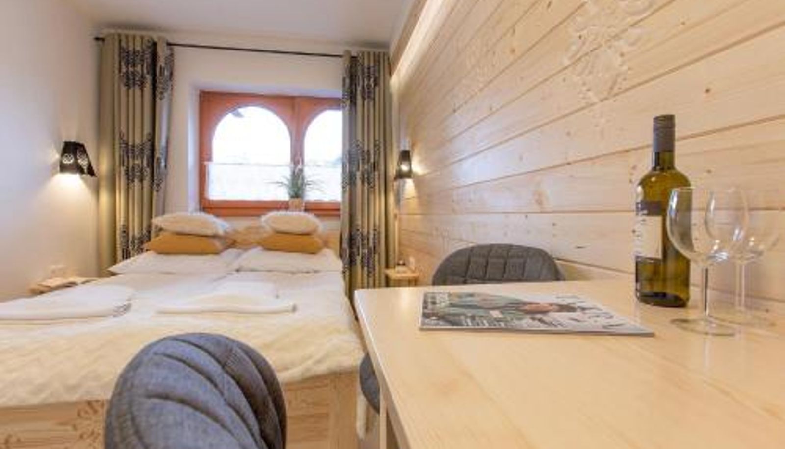 Camera - Willa Kosówka - Apartamenty i pokoje