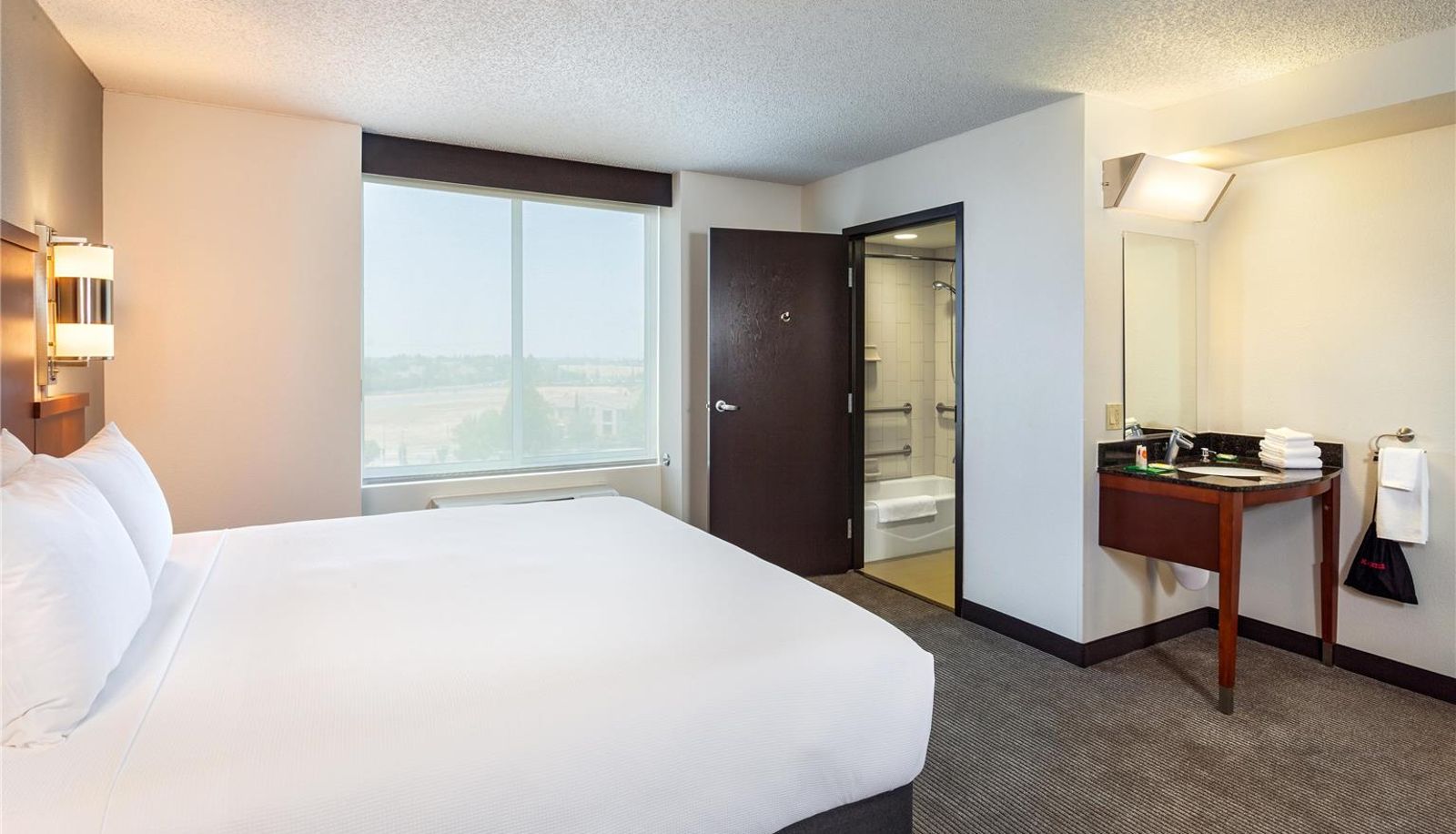 Room - Hyatt Place Sacramento Roseville