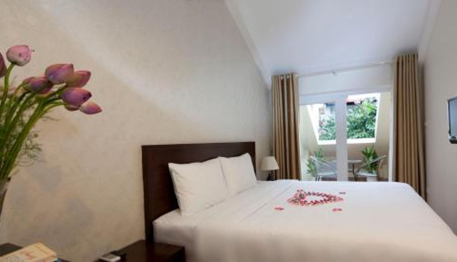 Suite - Rising Dragon Legend Hotel