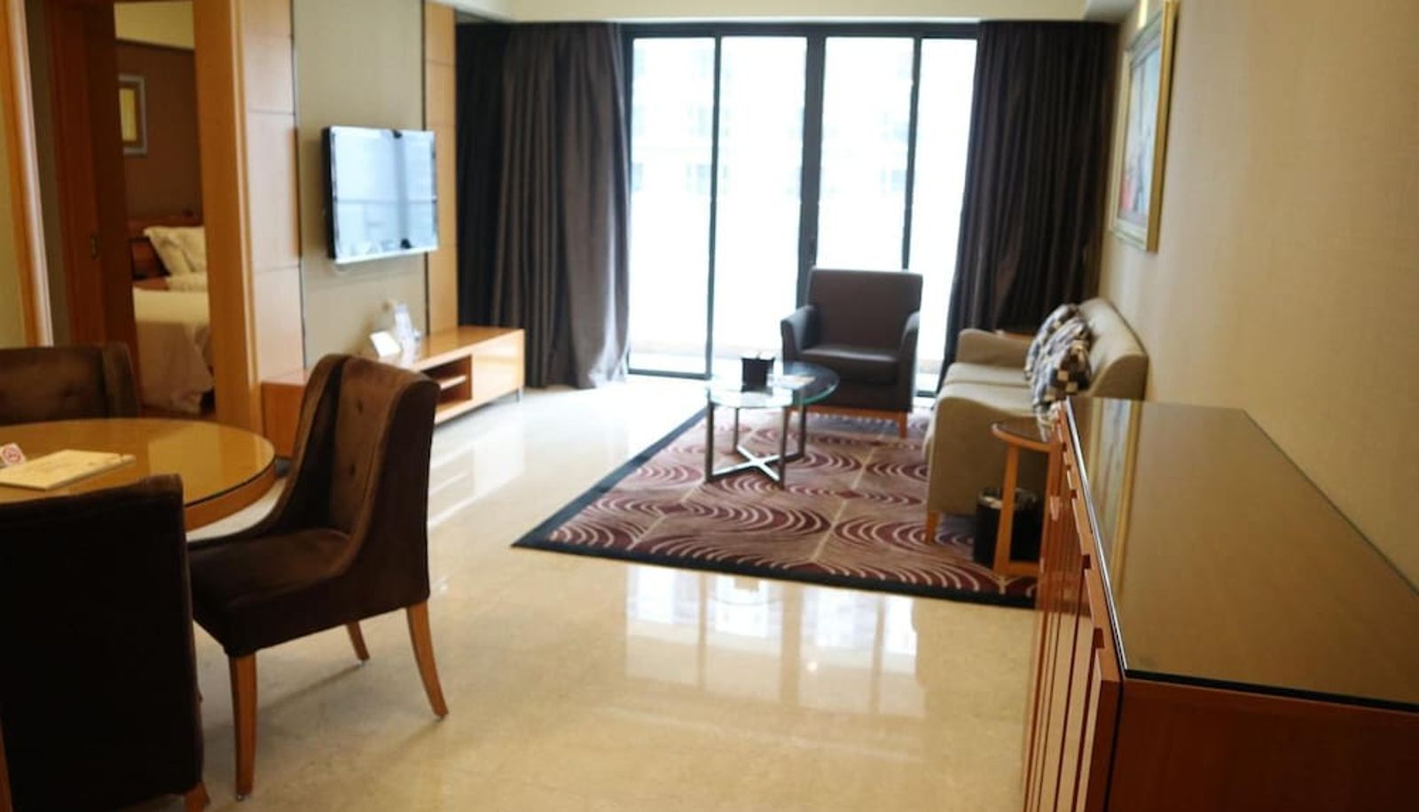 Info - Dan Executive Apartment