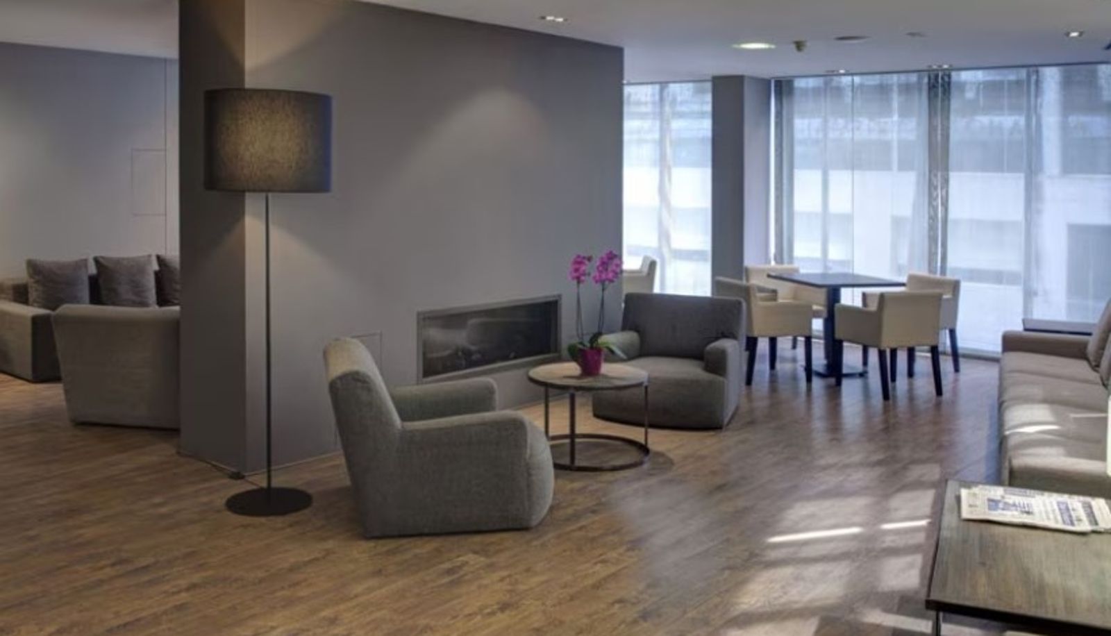 Info - HOTEL EXE PRISMA