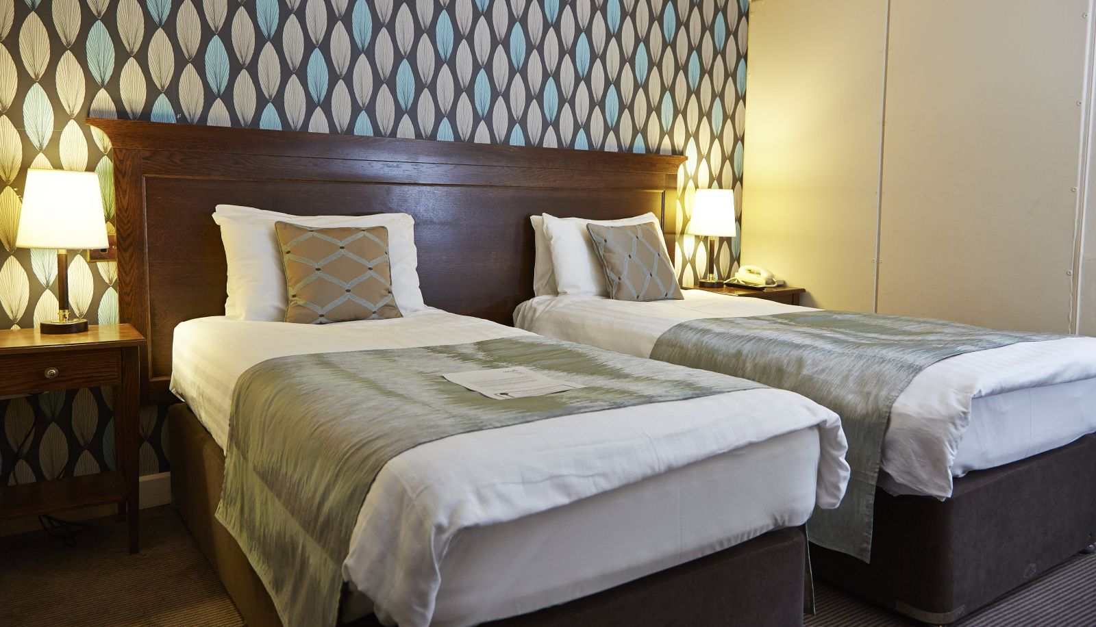 Zimmer - White Hart Braintree by Greene