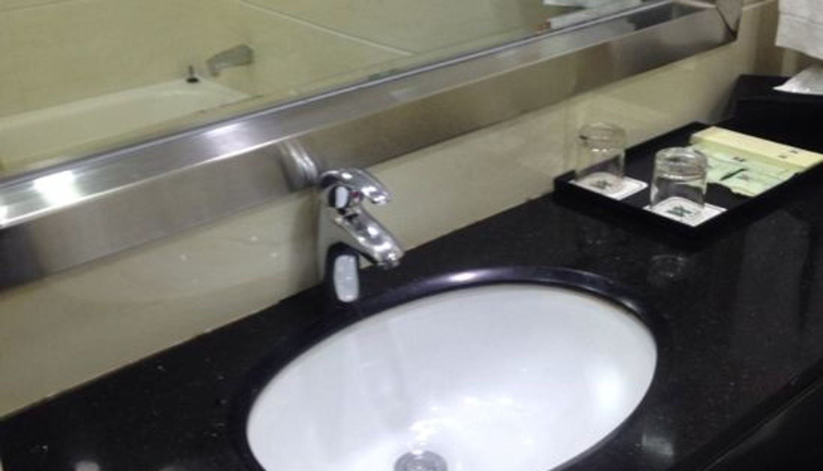 Room - Huaweida Hotel