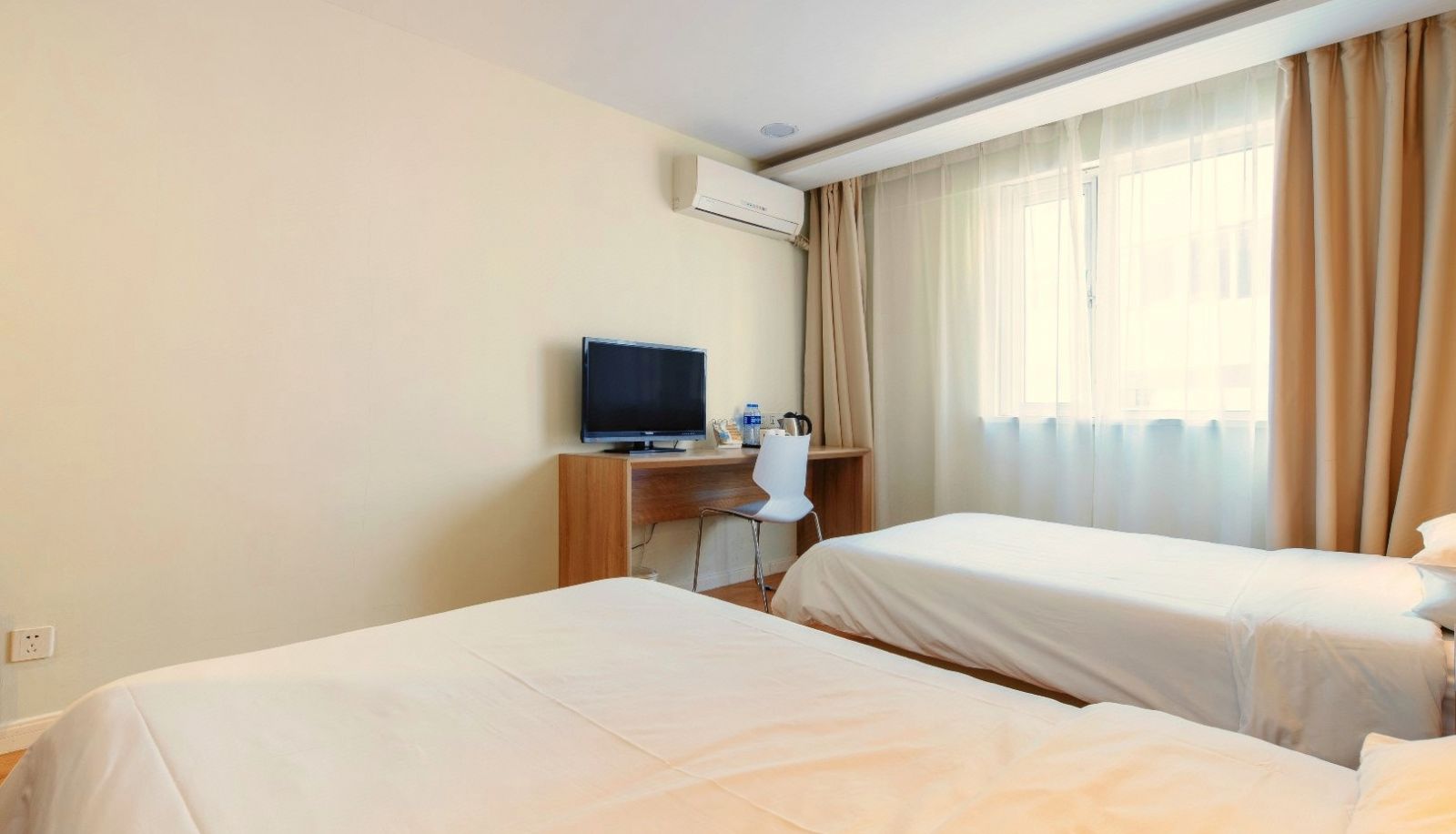 Zimmer - Hanting Nanjing Xinjiekou Center Hotel Xinjiekou (Chinese only)