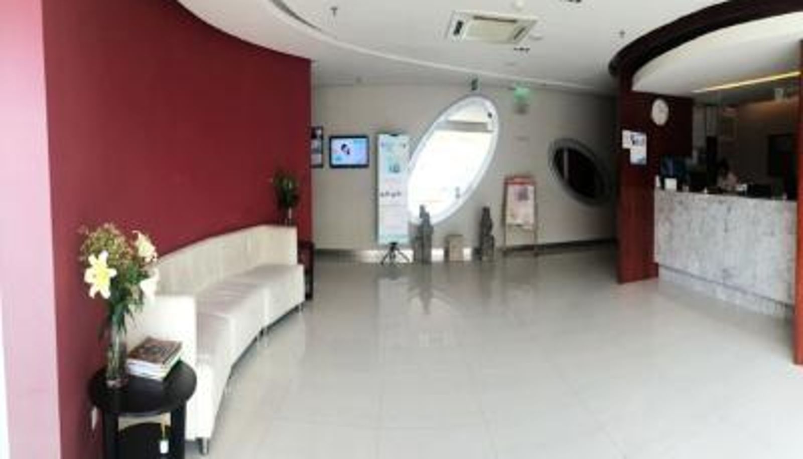 Hall - JinJiang Inn(Qingdao Guoxin Sports Center Thumb Square Store) Haier Road