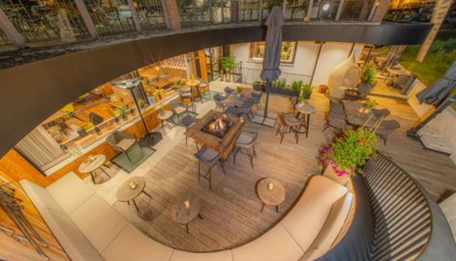 Ontbijtzaal in het restaurant - Hotel Hell