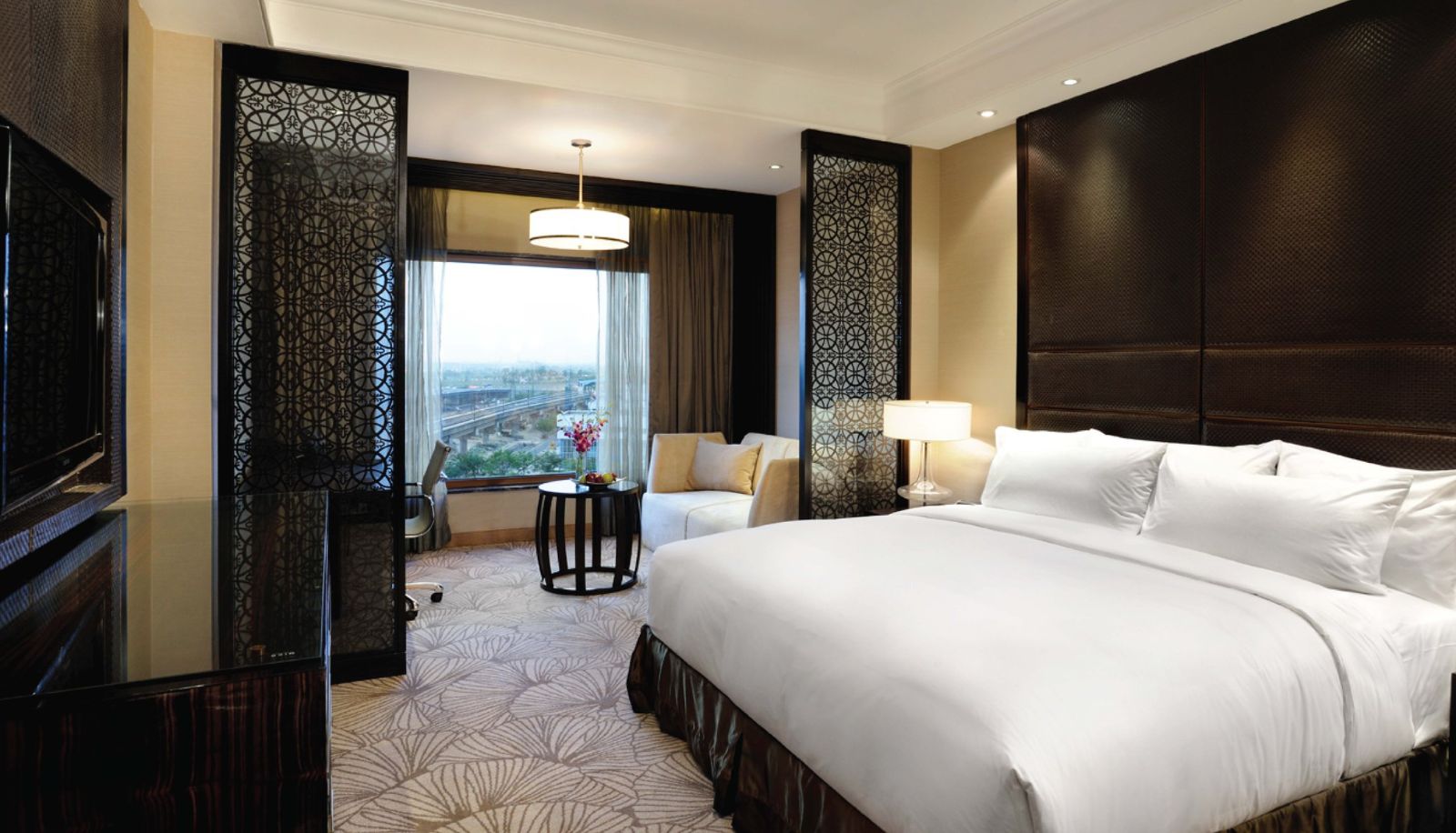 Zimmer - Crowne Plaza NEW DELHI MAYUR VIHAR NOIDA by IHG