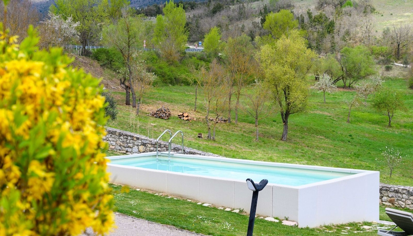 Piscina - Castello Valenzino