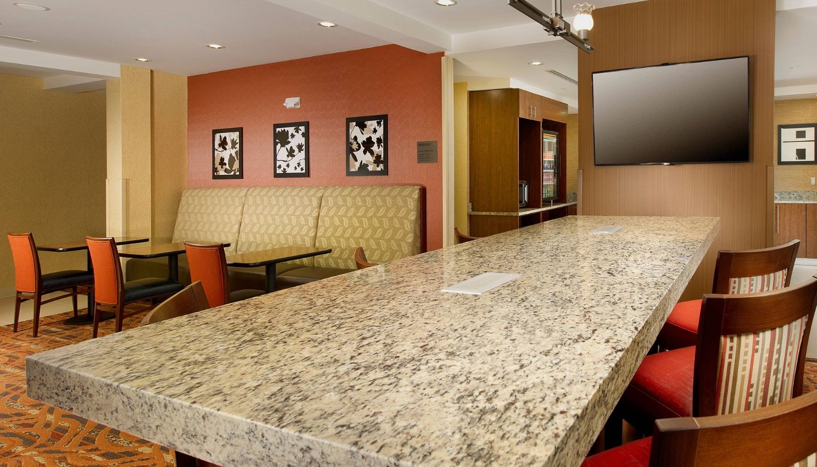 Restaurant - TownePlace Suites by Marriott Eagle Pass