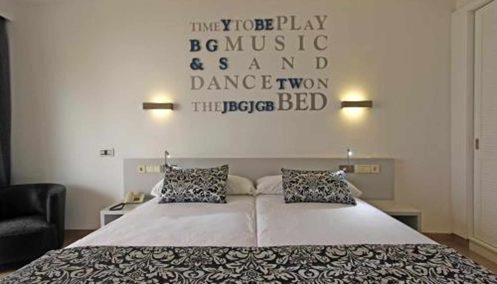 Suite - BG Pamplona Hotel