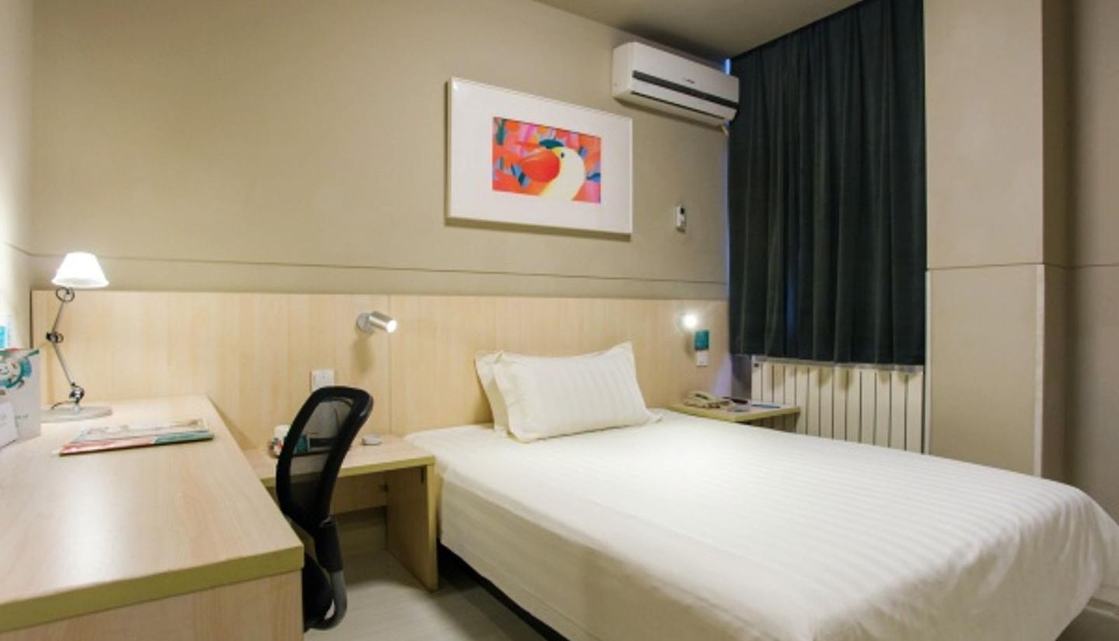 Kamer - Ltd.QingDao JiaonanBeijinglu，Co. Jinjiang Inn Co. Chanyang haishui yuchang