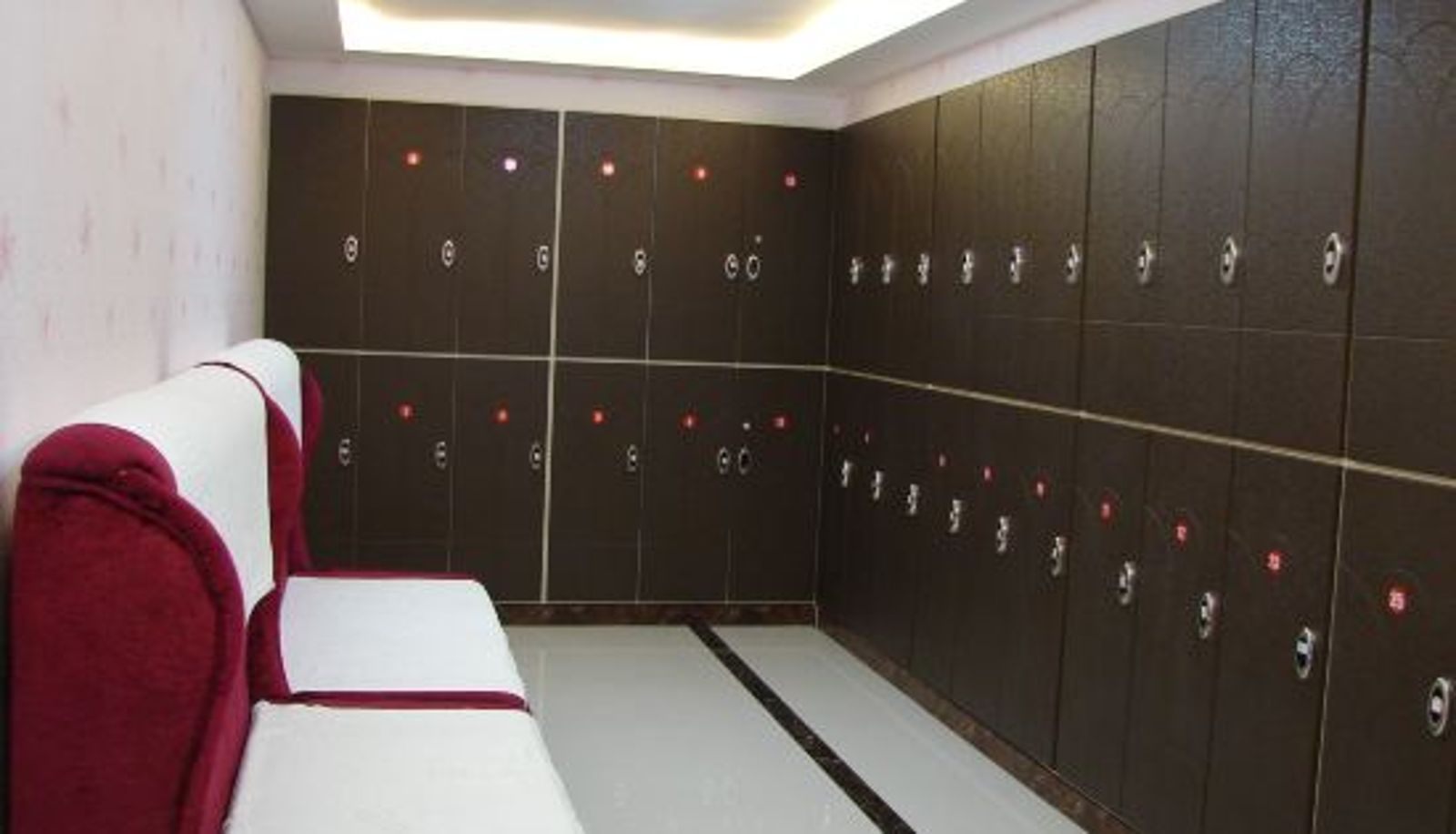 Wellness and fitness area - Wansheng Hotel