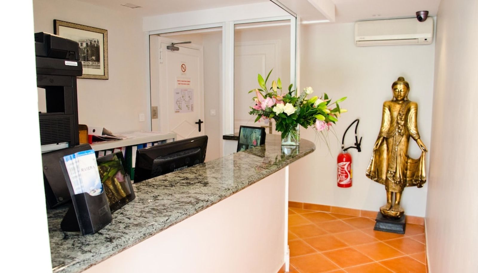 Recepcja - Residence Emeraude