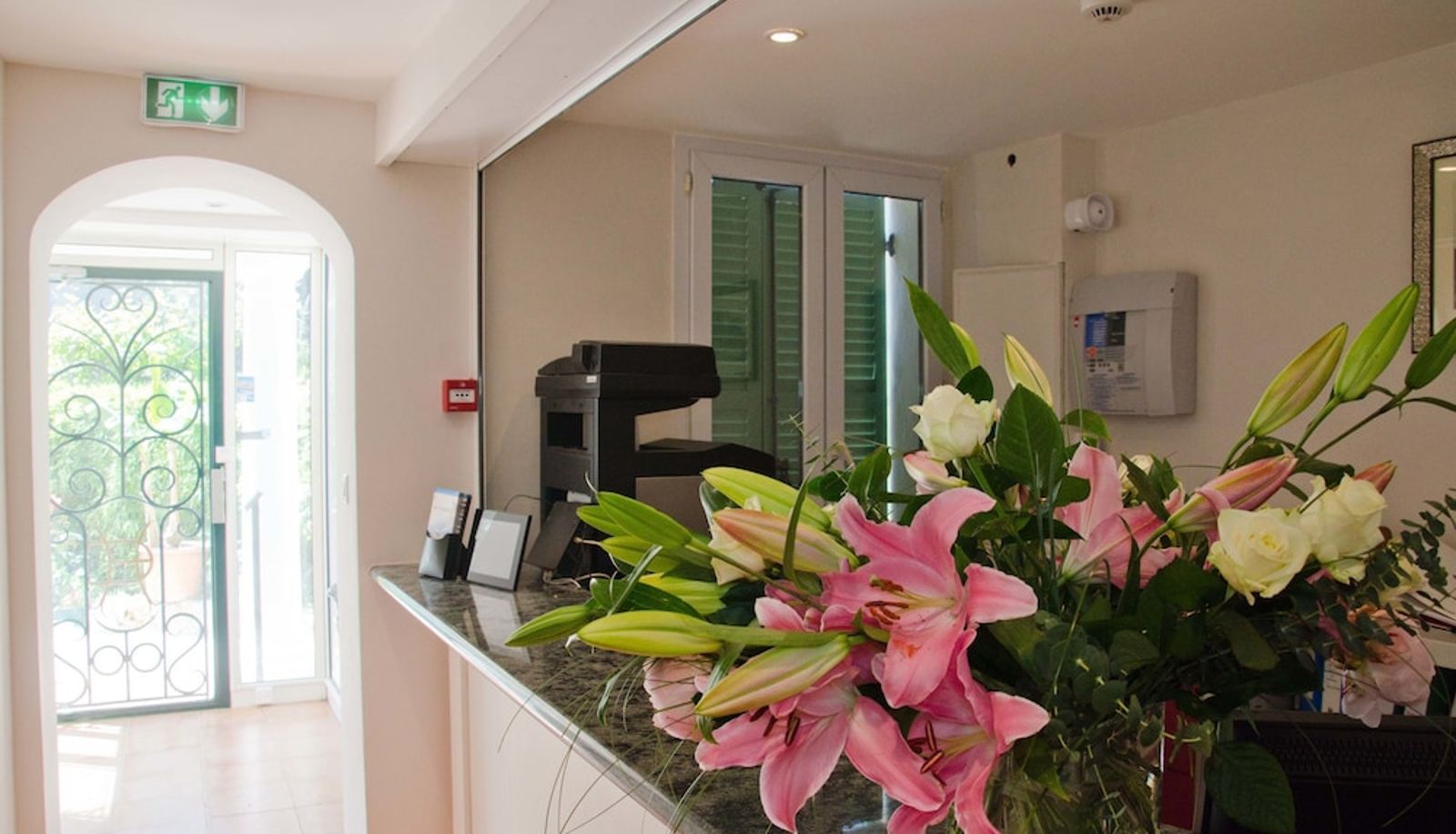 Recepcja - Residence Emeraude
