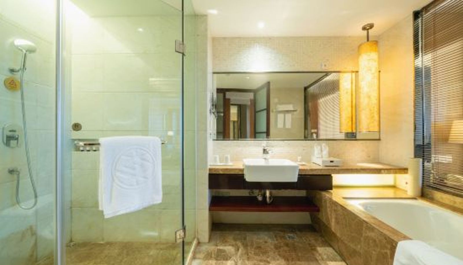 Chambre - Dynasun International Hotel