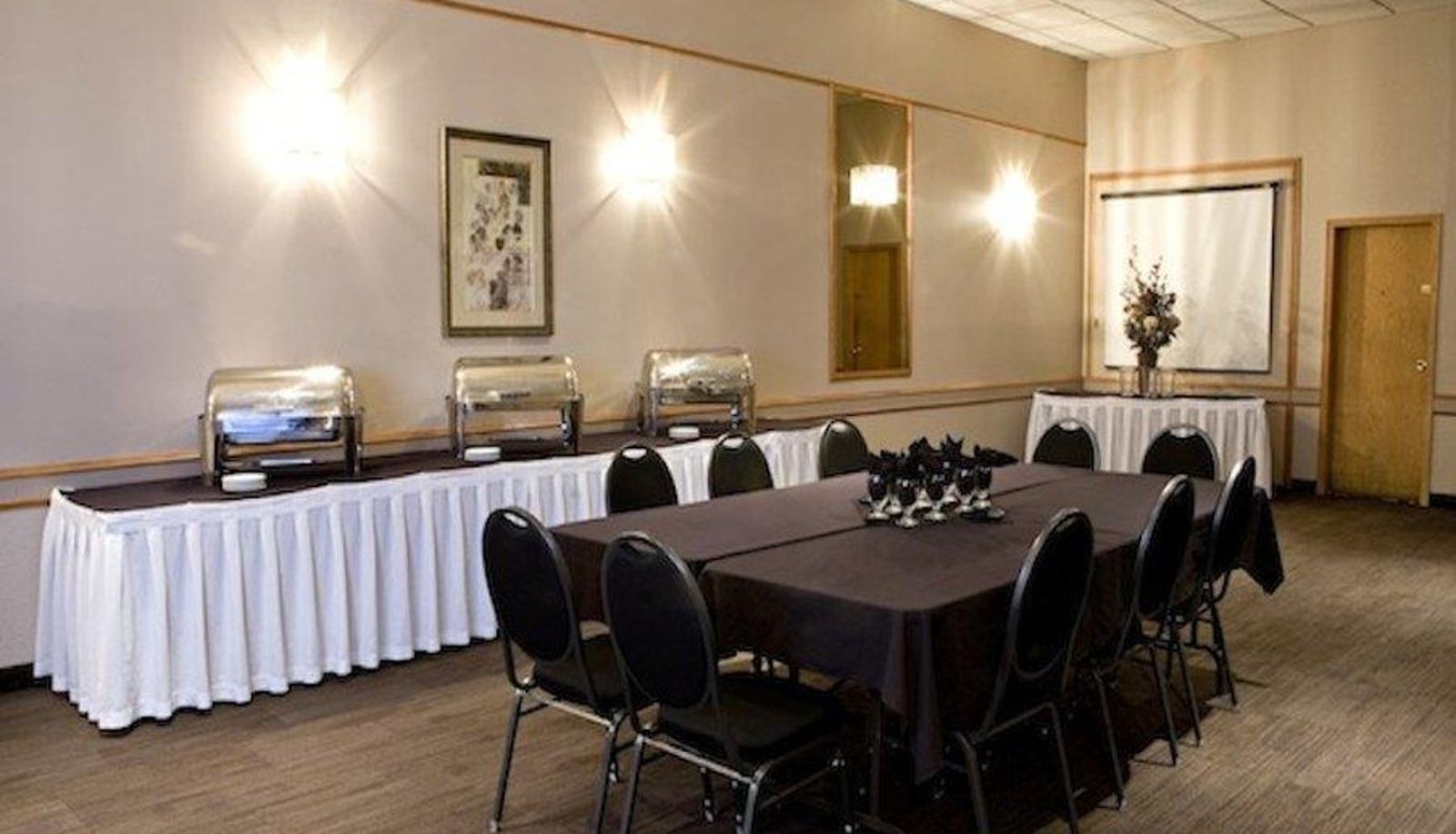 Conference room - Heritage Inn Moose Jaw