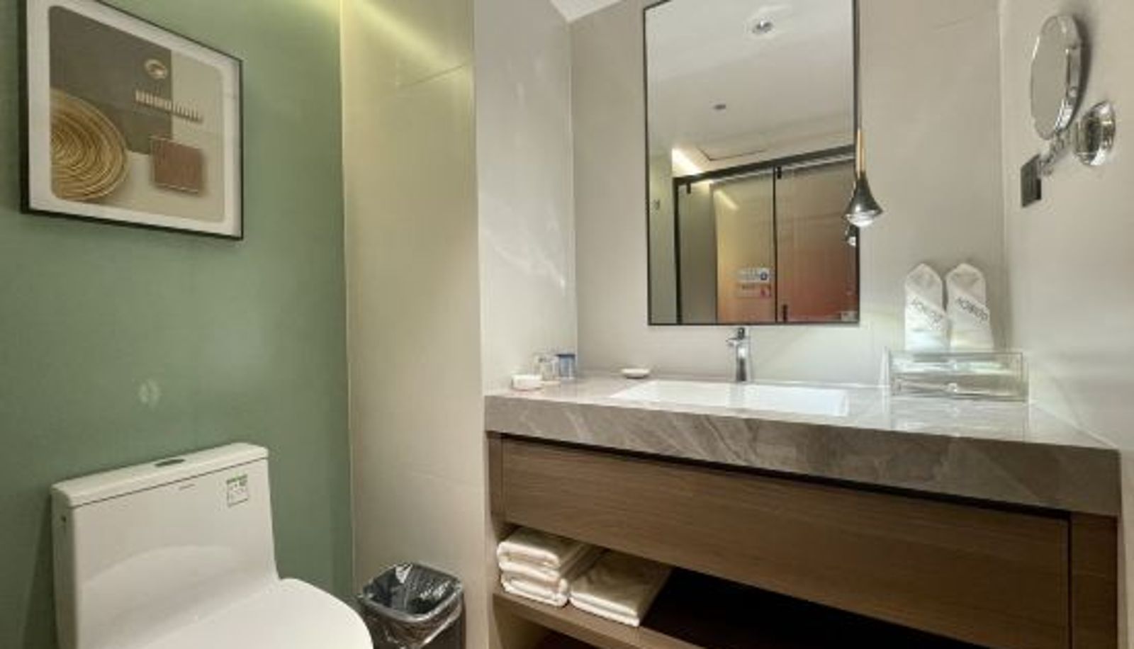 Zimmer - Conch International Hotel