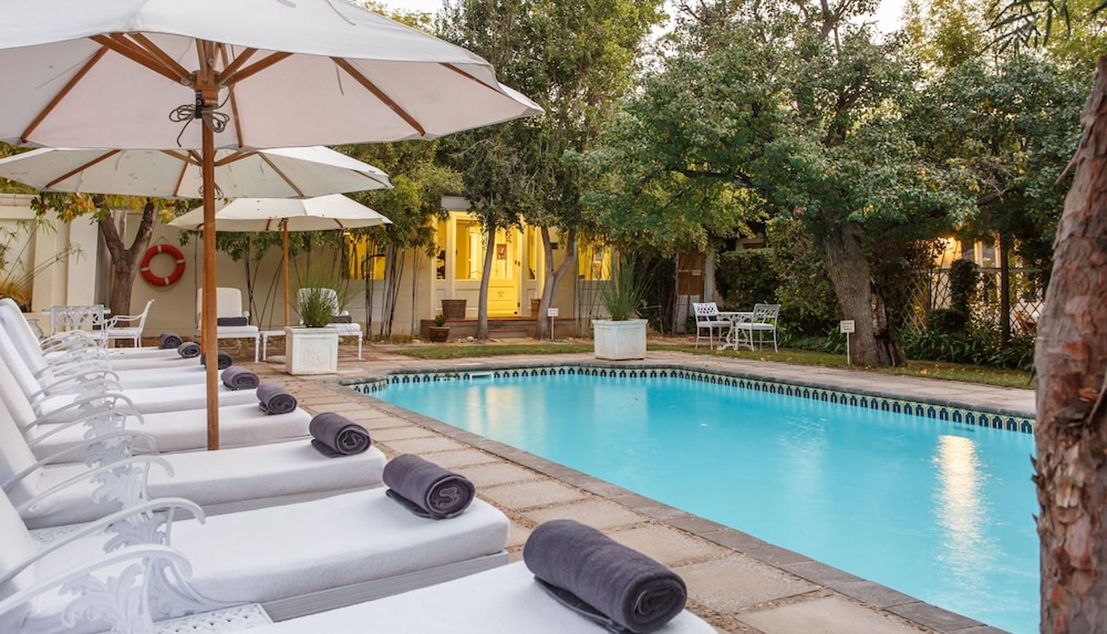 Pool - Rosenhof Boutique Hotel