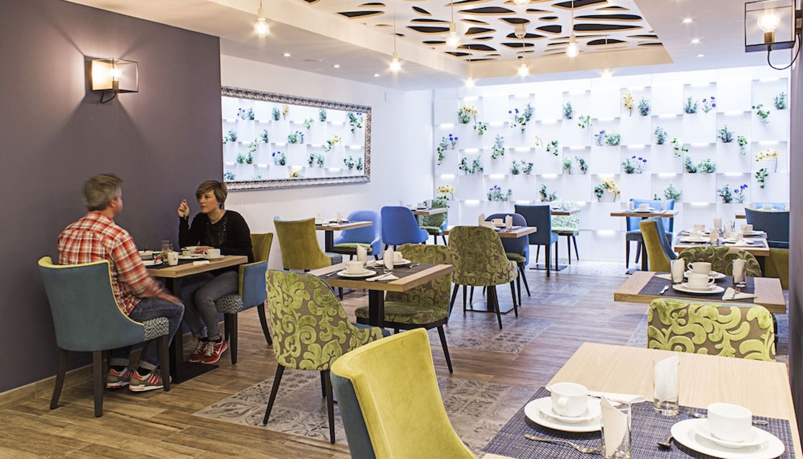 Restaurant - Apartments Hostemplo Suites