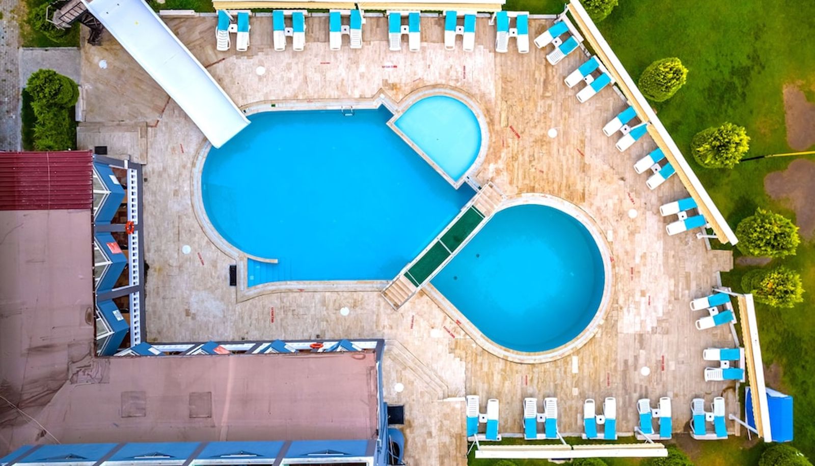 Pool - Green Gold Hotel