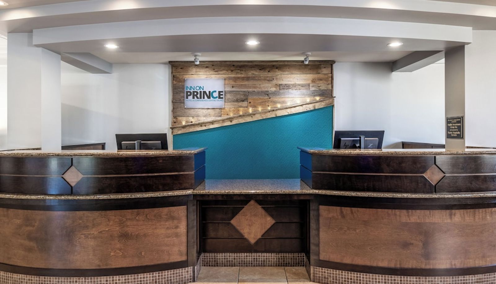 Reception - Inn on Prince Hotel and Conference Centre Truro