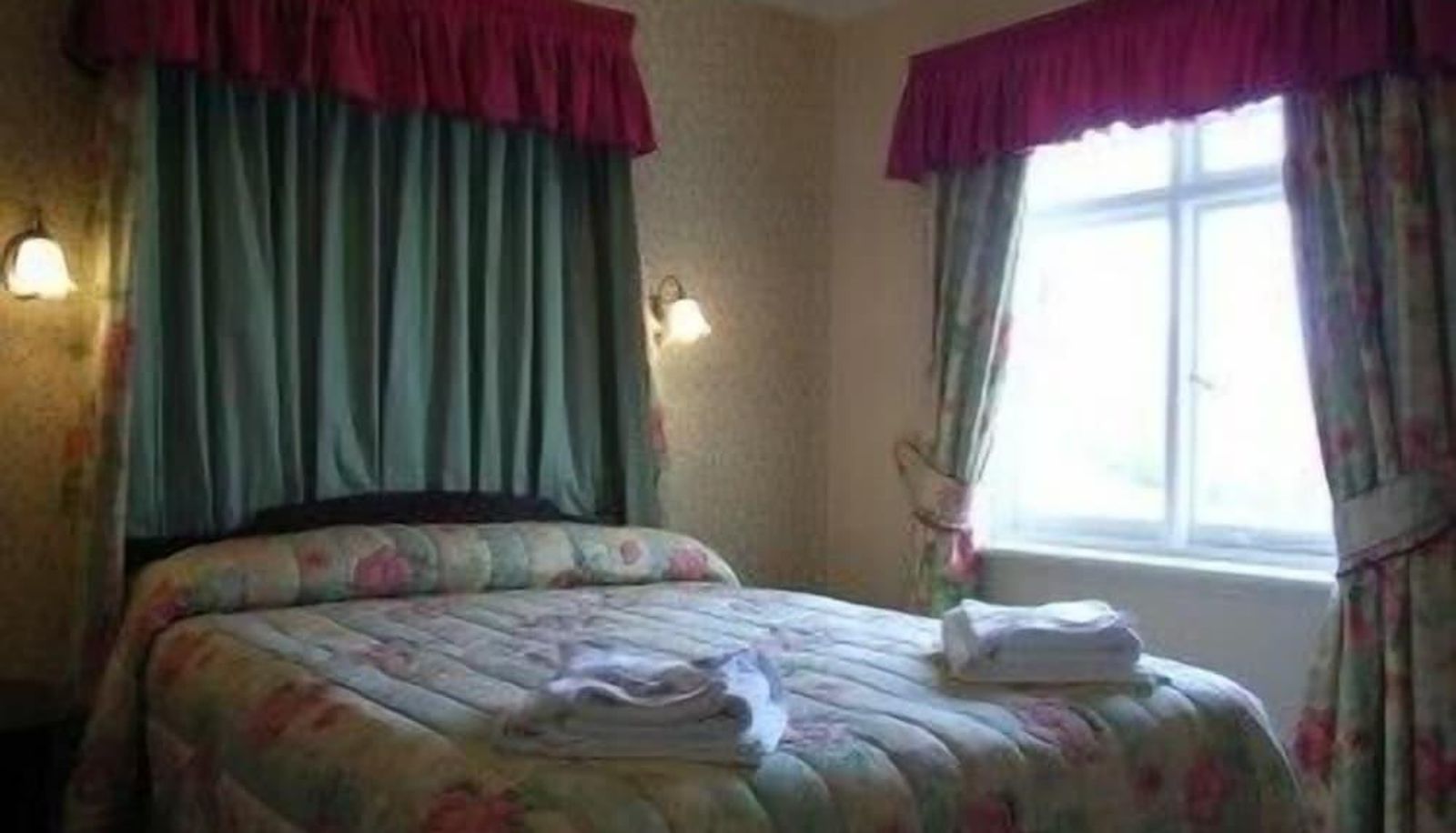 Standard room - Melbourne Ardenlea Hotel