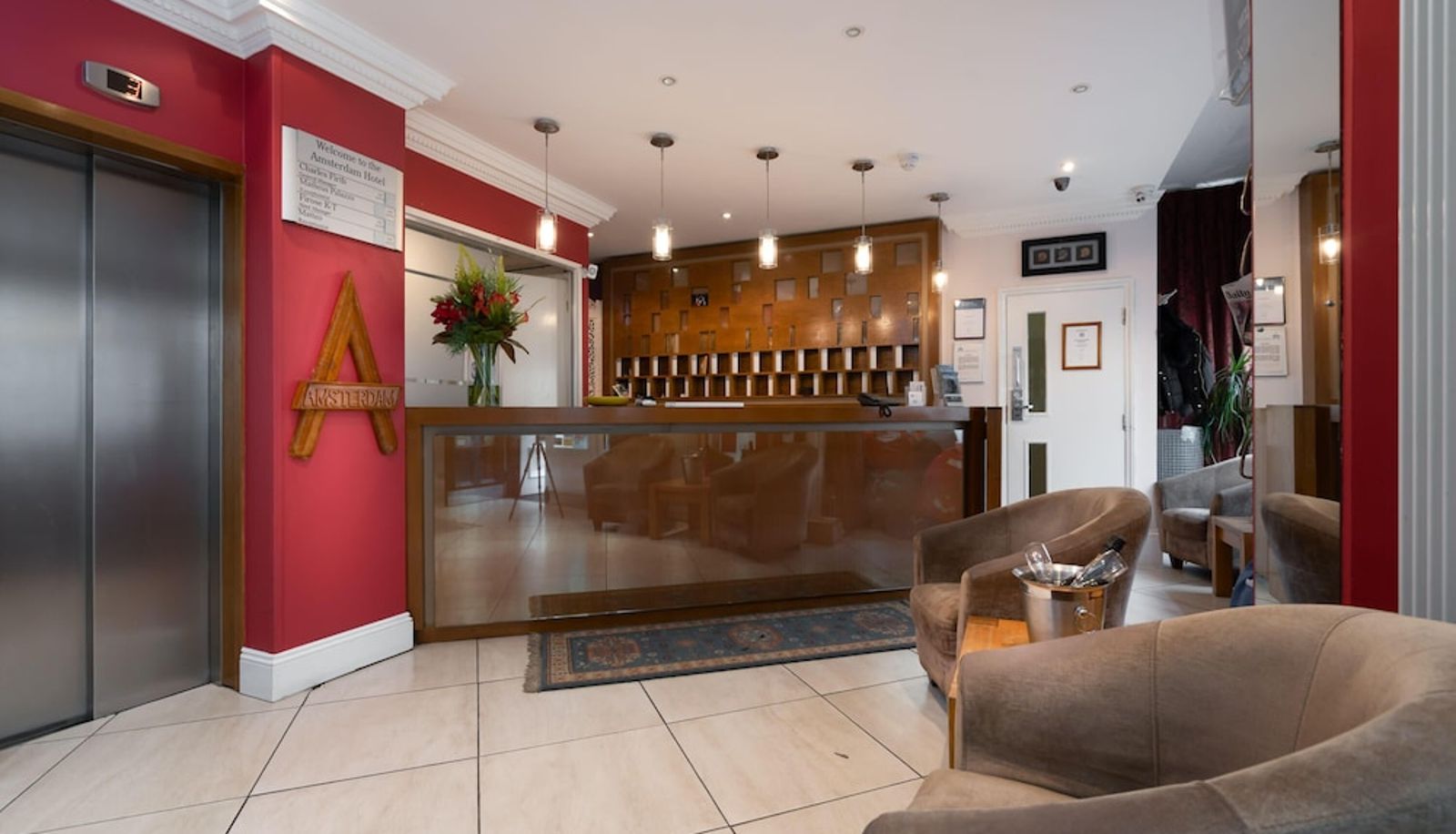 Hall - Amsterdam Hotel and A Bar