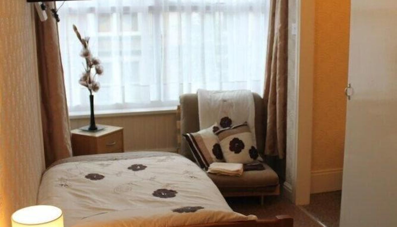 Standard room - Windmill Guest House