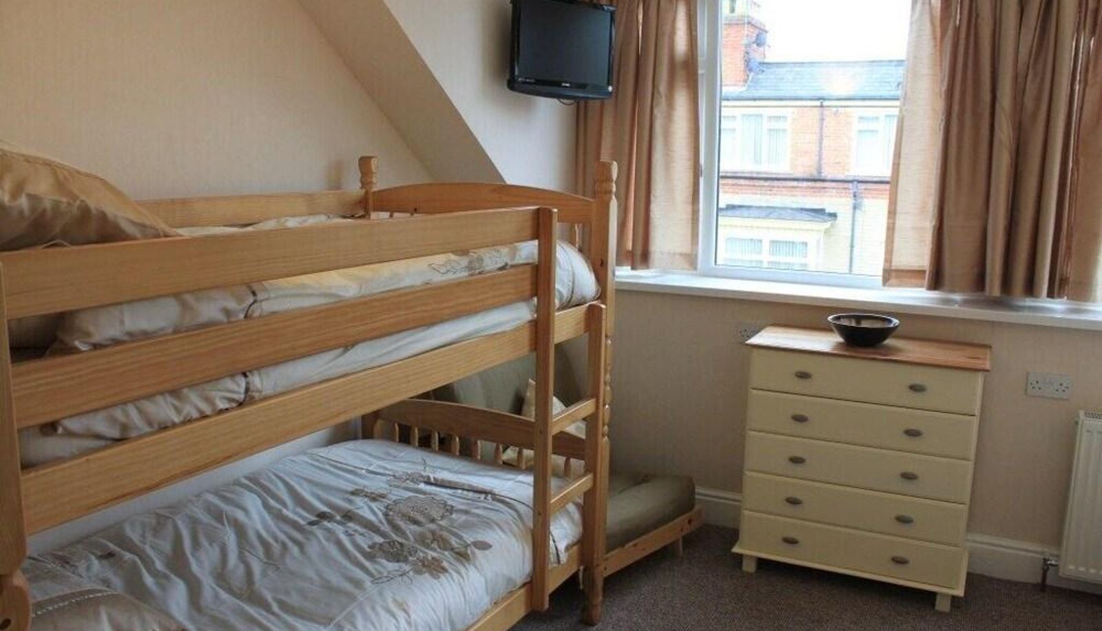 Standard room - Windmill Guest House